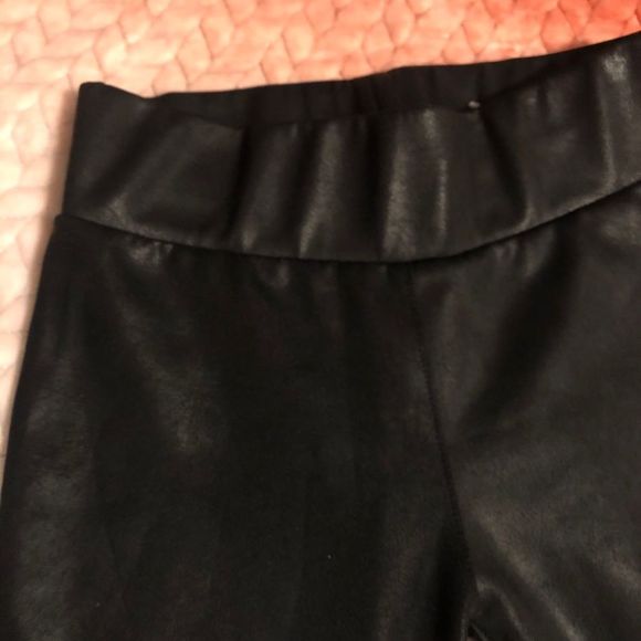 Faux Leather Leggings - Picture 7 of 7